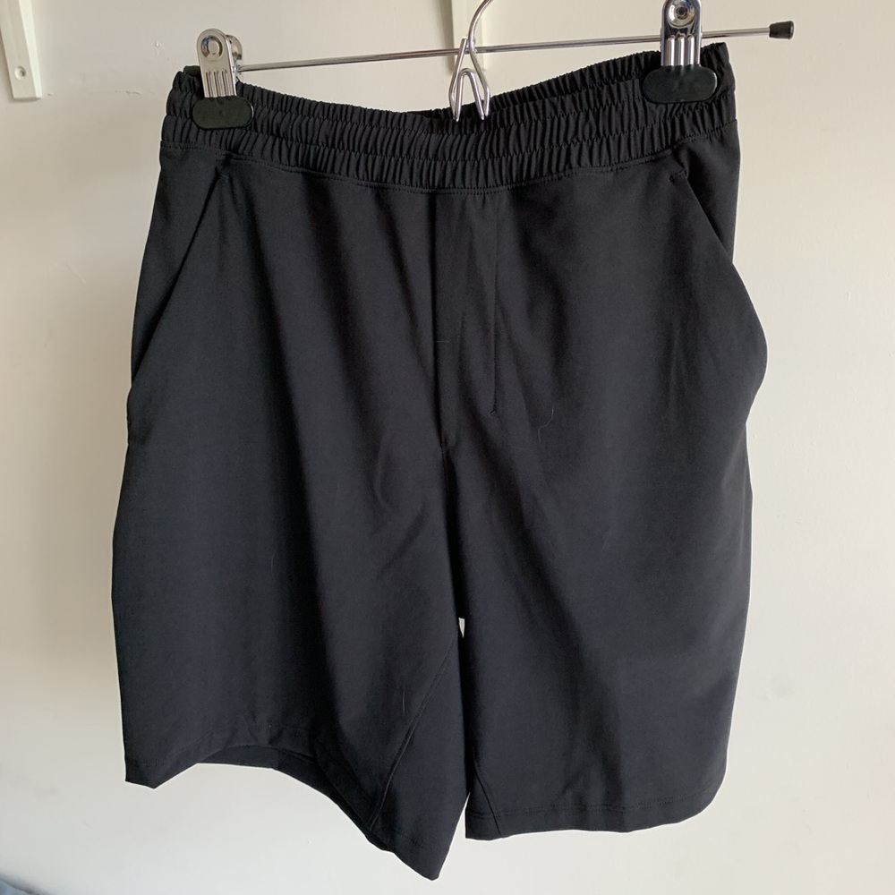 lululemon *NEW* XS pacebreaker short 7” inseam